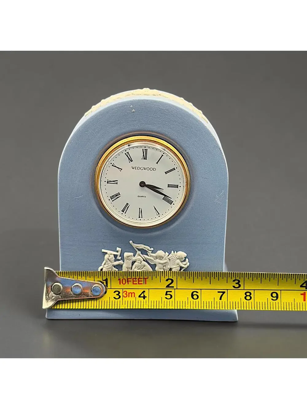 Vintage Wedgwood Jasperware Blue Mantel Clock Cherub Quartz Clock England